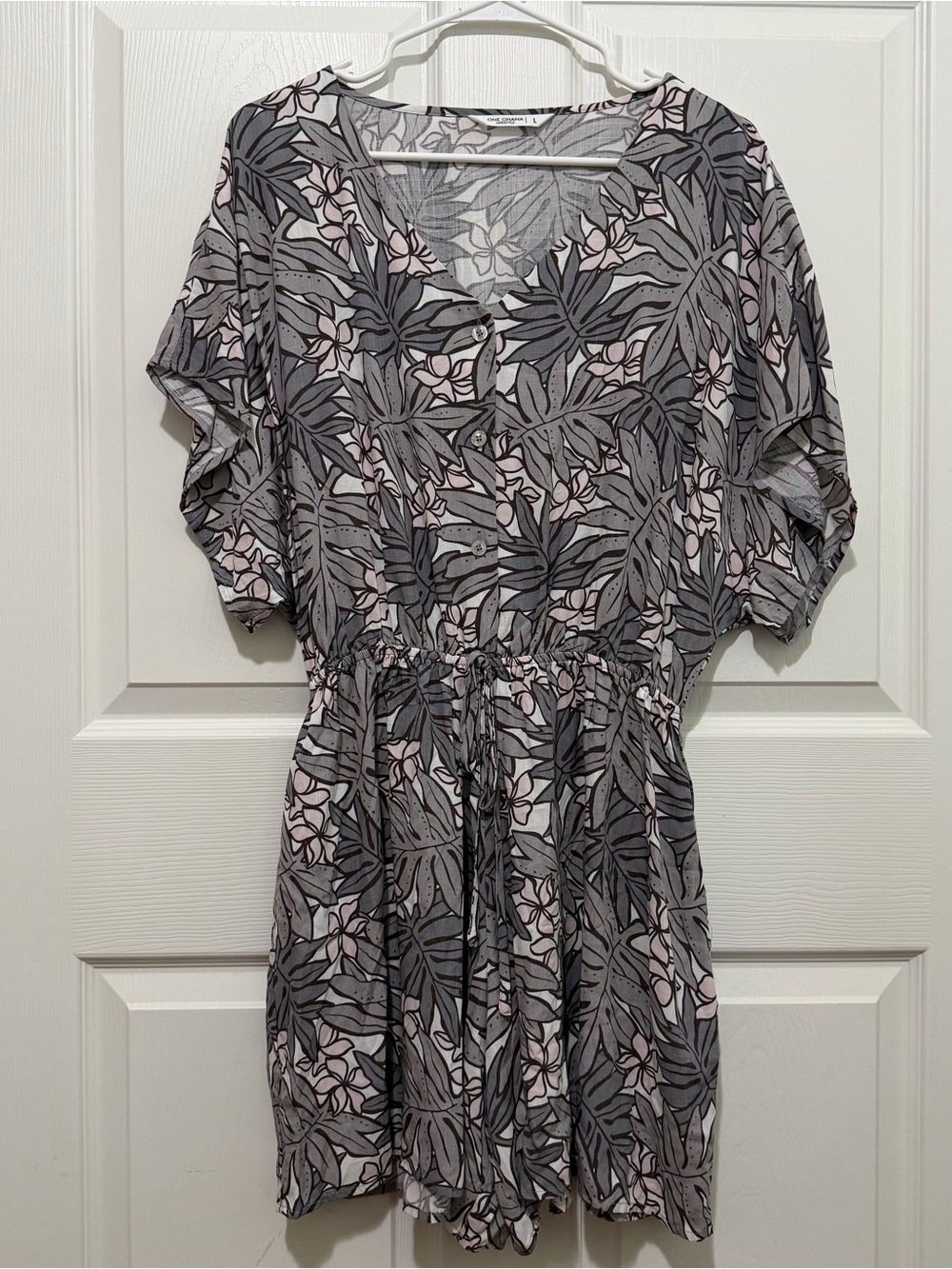 HAPPY WAHINE Malia Romper in Laua’e Grey